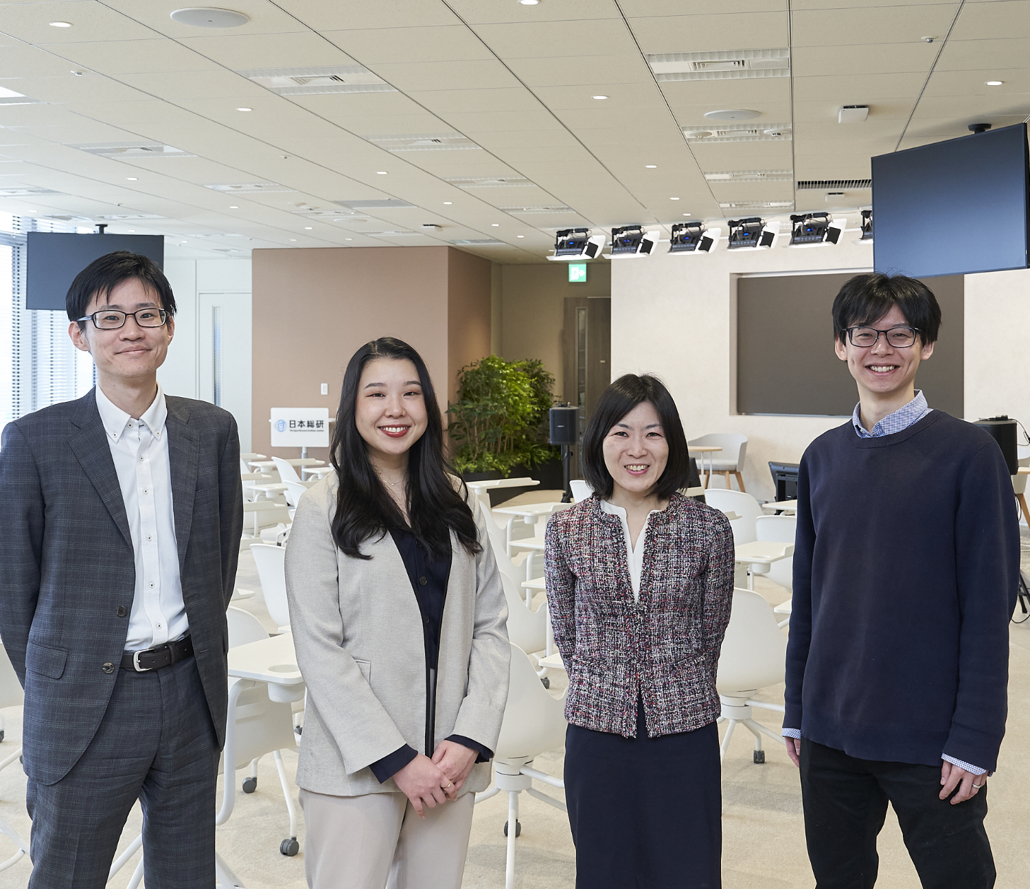 キャリア入社者座談会イメージ